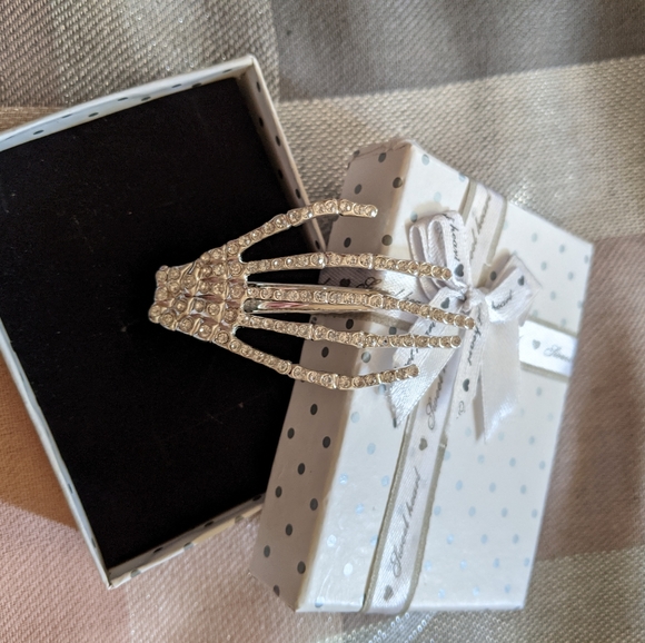 Crystal Hair Clip/Single - Picture 3 of 8